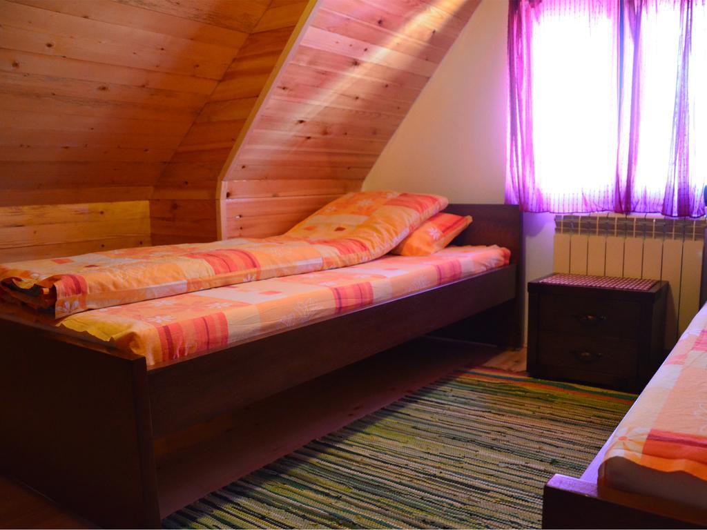 Family Apartments Zabljak  Ruang foto